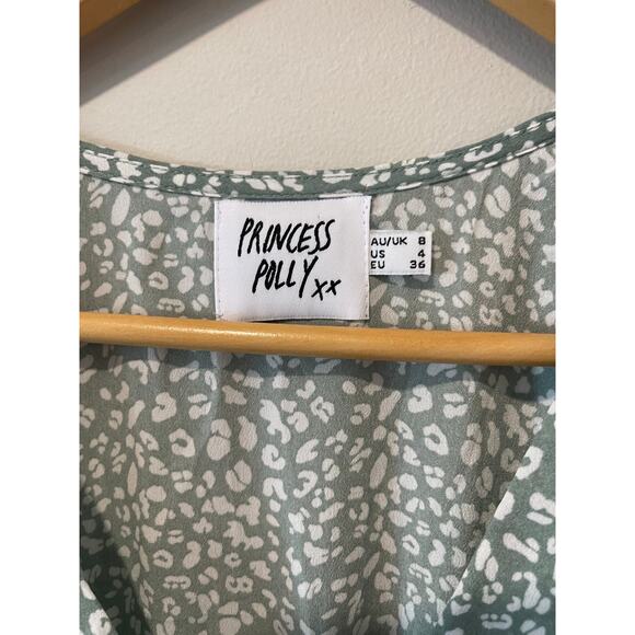Princess Polly Cierra Romper Mint Green Leopard Print V Buuton Neck Short Size 4 - Picture 5 of 8